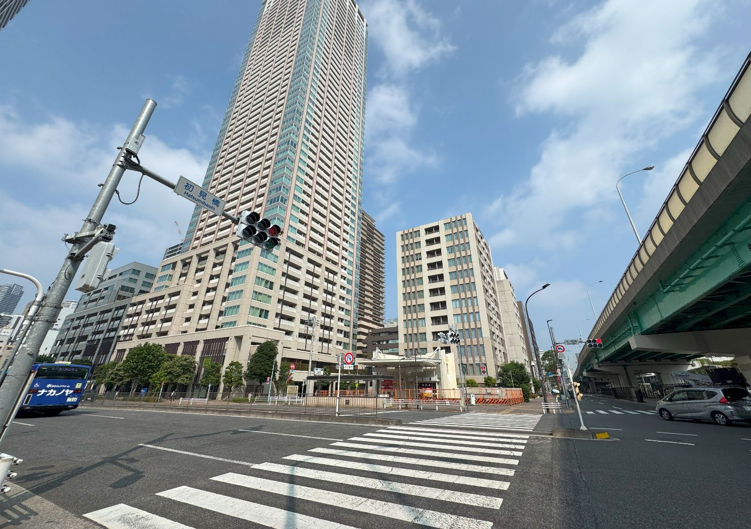 月島駅前メディカルモール