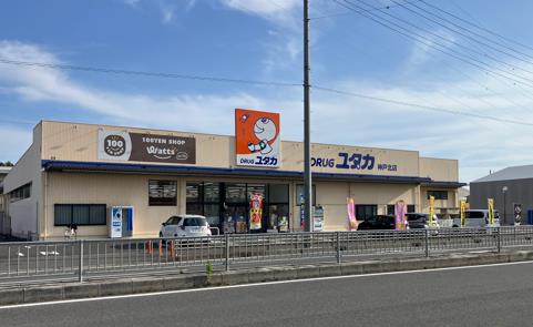 岐阜県安八郡神戸町ドラッグストア駐車場内物件